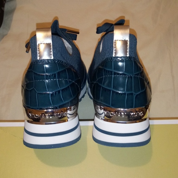 Michael Kors Billie Trainer - Picture 3 of 8